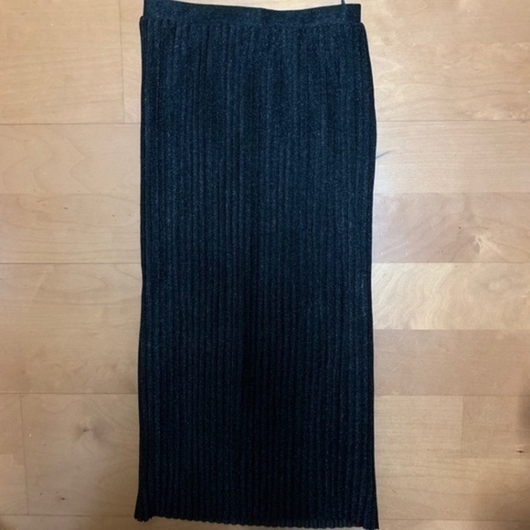 Black Kimchi Blue Urban Outfitters Skirt XS - Picture 2 of 7